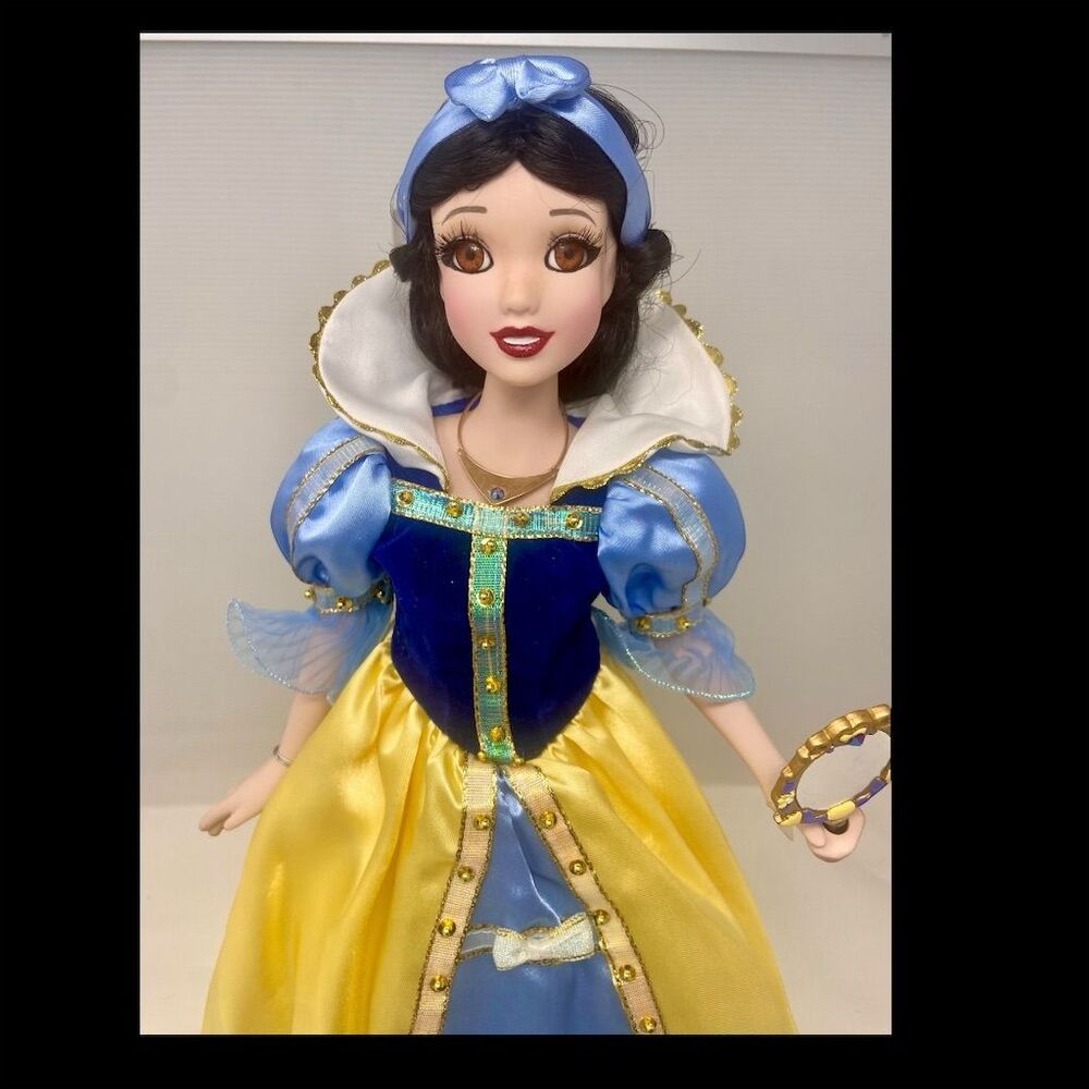 Brass Key Disney Princess Snow White Porcelain Doll 25th Anniversary
